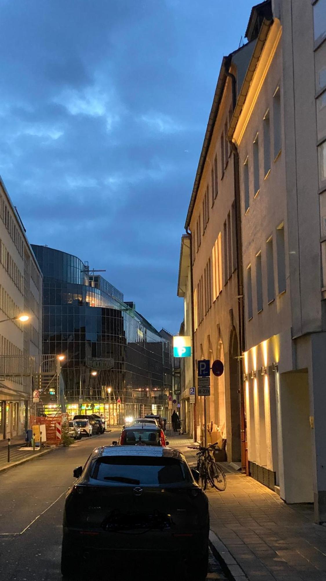 City Nowa Nürnberg Exteriör bild