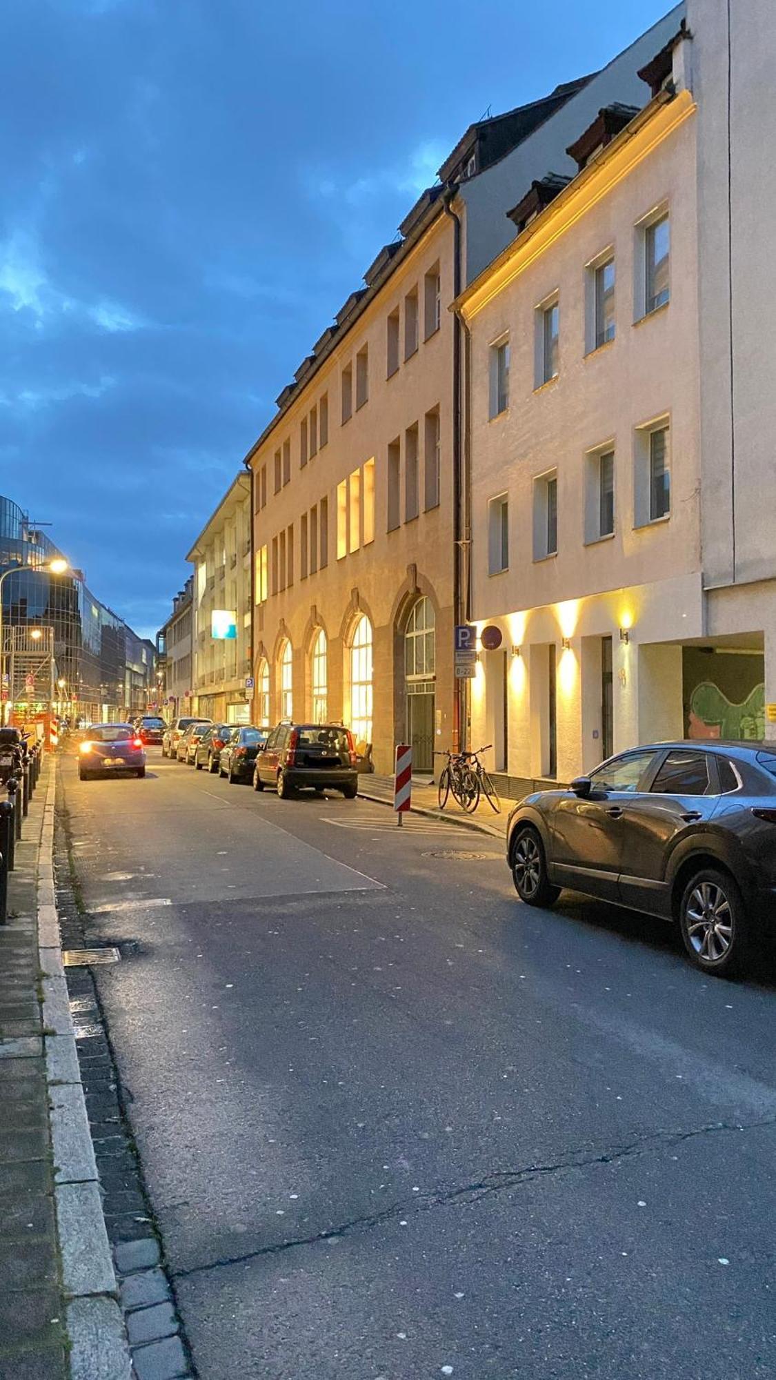 City Nowa Nürnberg Exteriör bild